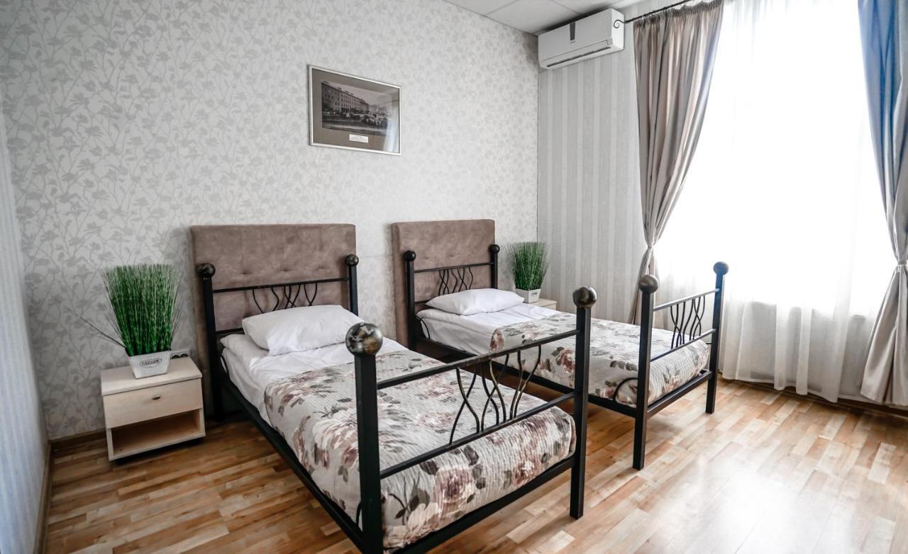 Hotel Plazma Львов Экстерьер фото
