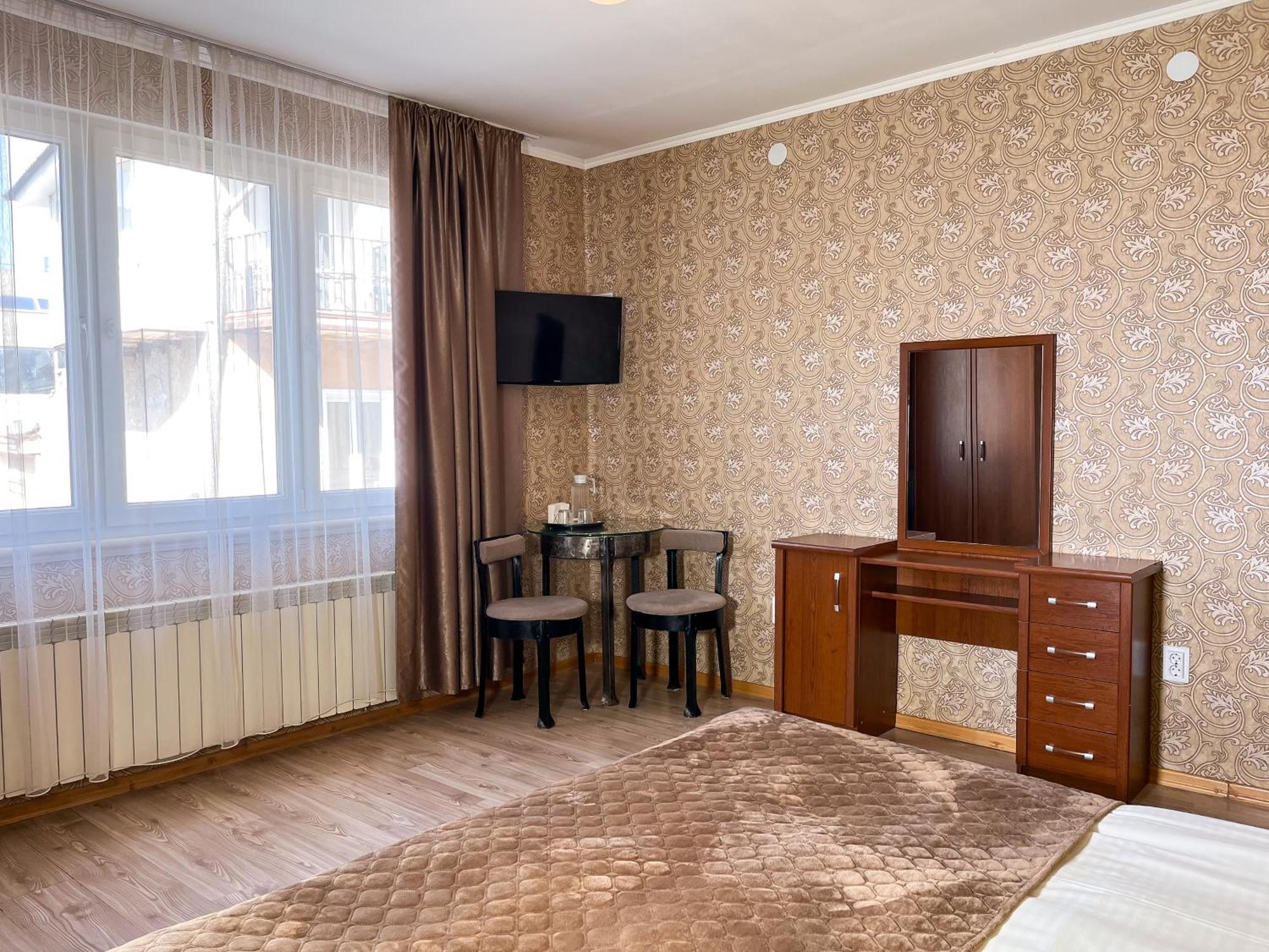 Hotel Plazma Львов Экстерьер фото